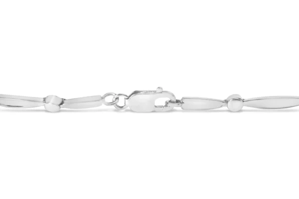 18K White Gold Diamond Accent 3 Stone Link 7" Bracelet (I-J Color, I1-I2 Clarity) - Image 2
