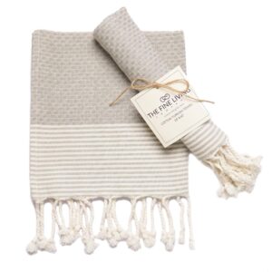 The Fine Living Co. Turkish Hand Towels   Set of 2 | 100% Cotton   Kitchen and Bathroom Hand Towels | Decorative Hand Towels for Bath Guest Face Hair Tea Dishcloth | 40”x18” (Gray)