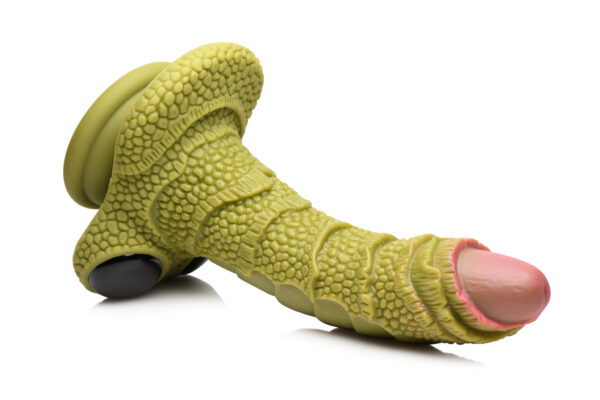 Creature cocks swamp monster green scaly silicone dildo - Image 4