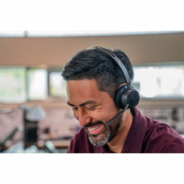 Poly Voyager Focus 2 USB-C Headset - Image 8