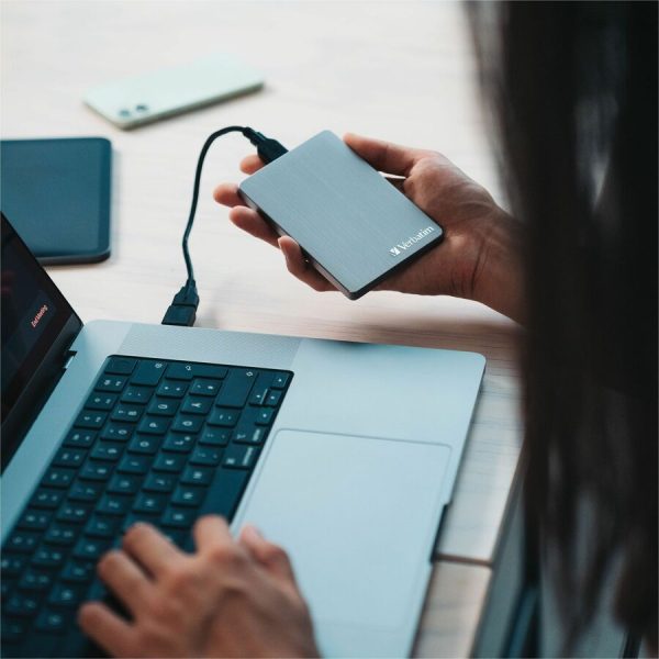 1TB Store 'n' Go ALU Slim Portable Hard Drive - Space Grey - Image 7