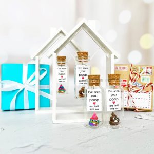 Cute Girlfriend and Boyfriend Gifts   Personalized Anniversary Present for Her Him   Custom Birthday Gift Idea for Women Men (Rainbow Poop   I've Seen Your Poop and I Still Love You Gift Bottle)