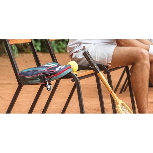 Belkin Secure Holder with Carabiner for AirTag - Image 4
