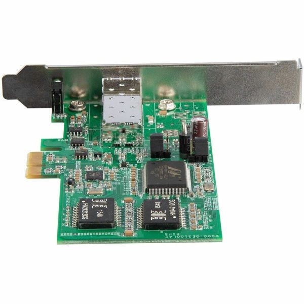 StarTech.com PCI Express Gigabit Ethernet Fiber Network Card w/ Open SFP - PCIe SFP Network Card Adapter NIC - Image 3