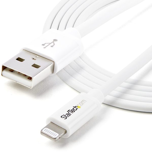 StarTech.com 2m (6ft) Long White Apple�® 8-pin Lightning Connector to USB Cable for iPhone / iPod / iPad - Image 4