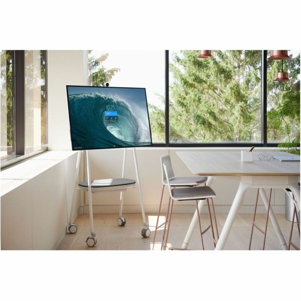 APC by Schneider Electric Smart-UPS Charge Mobile Battery for Microsoft Surface Hub 2S & Surface Hub 3 - Image 4