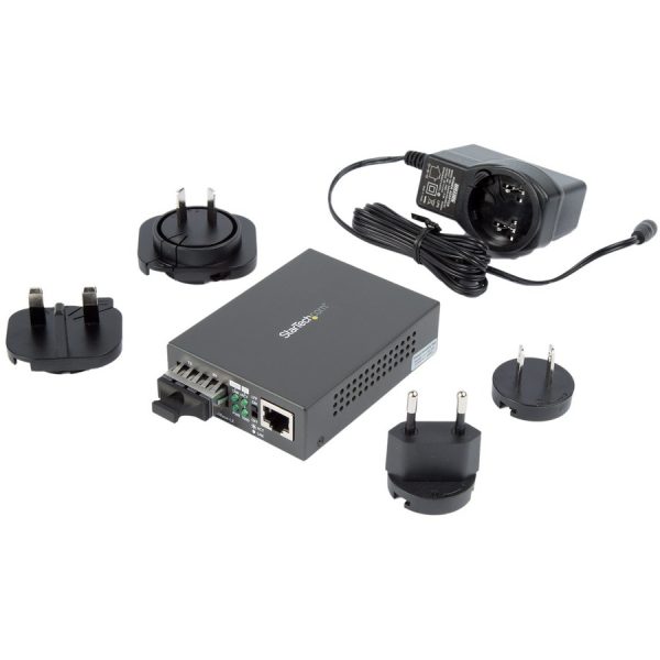 StarTech.com Single Mode SC Fiber Ethernet Media Converter - 1000BASE-LX Gigabit Fiber Optic to Copper Bridge - 10/100/1000 Network 10km - Image 5