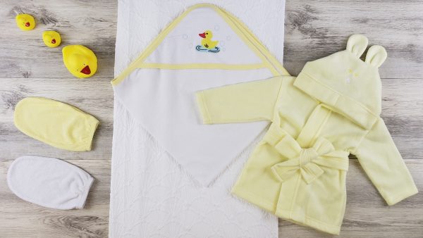 Hooded Towel, Bath Mittens And Robe Ls_0632