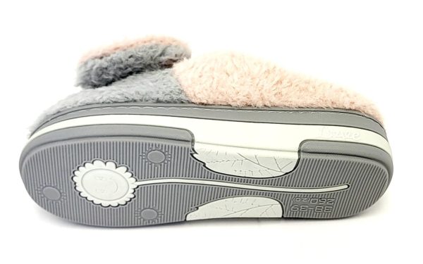 Women's Faux Fur Comfort House Shoes Slippers 7.5 US size - Image 3