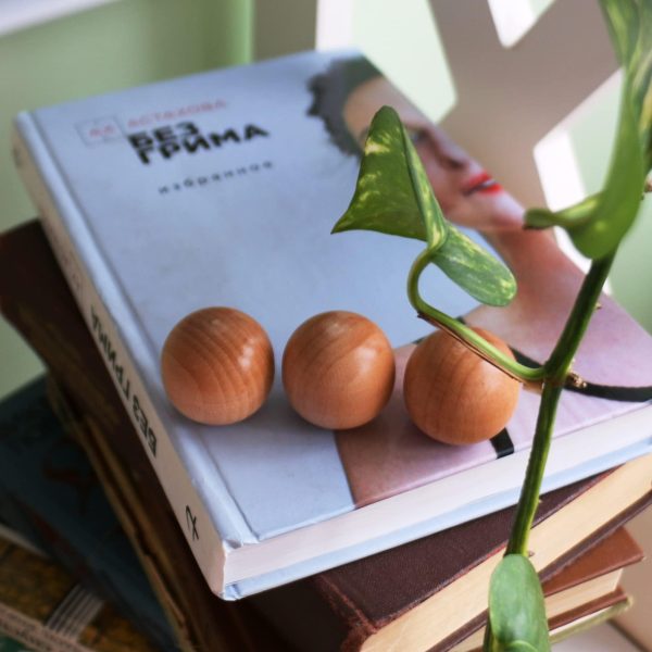 6 Pieces Wooden Balls for Crafts Mini Round Wooden Balls for DIY Projects and Craft Supplies 35 mm Diameter - Image 8