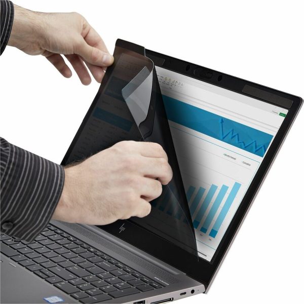 StarTech.com Magnetic Privacy Screen For 16-Inch 16:10 Laptop, Reversible Filter, Computer Screen Protector, TAA, Blue Light Shield - Image 6