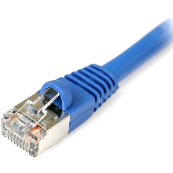 StarTech.com 10 ft Blue Snagless Shielded Cat5e Patch Cable - Image 2