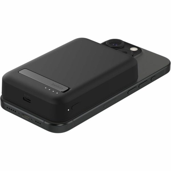 Belkin BoostCharge Pro Magnetic Power Bank with Qi2 15W 10K - Image 6