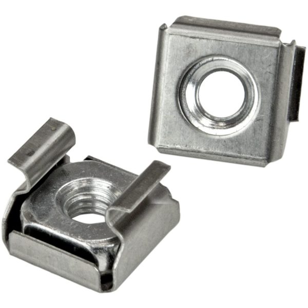StarTech.com 100 Pkg M5 Mounting Screws and Cage Nuts for Server Rack Cabinet - Image 2