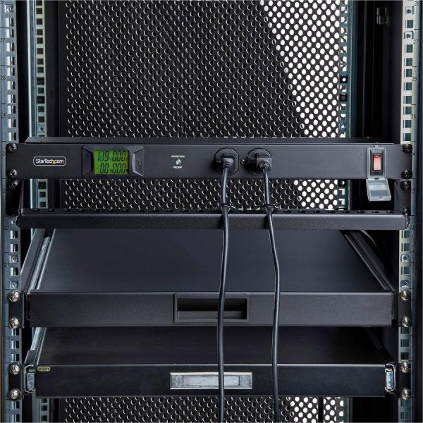 StarTech.com 12-Outlet Horizontal Rack Mount Metered PDU, 1U Server Power Strip w/Surge Protector, 125V/15A, 8ft (2.4m) Power Cord, TAA - Image 3