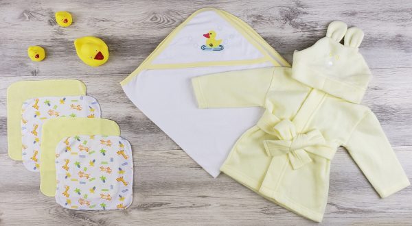 Hooded Towel, Wash Clothes And Robe Ls_0636