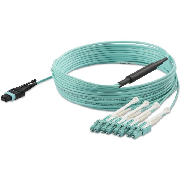 StarTech.com 5m (16.4ft) MTP(F)/PC to 4x LC/PC Duplex Breakout OM3 Multimode Fiber Optic Cable, 40G, Low Insertion Loss, Fiber Jumper Cord - Image 4