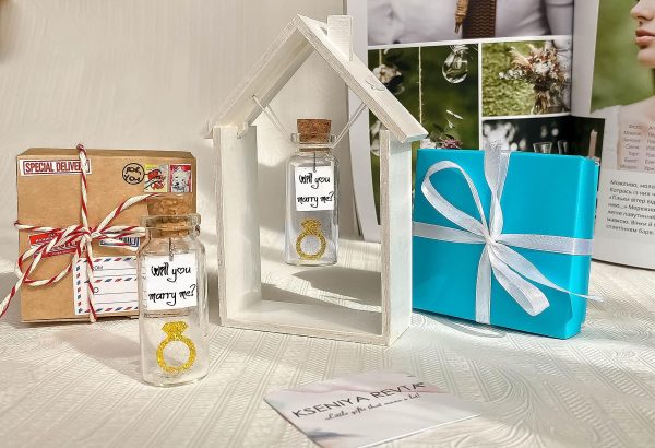 Kseniya Revta Cute Girlfriend and Boyfriend Gifts   Personalized Anniversary Present for Her Him   Custom Birthday Gift Idea for Women Men (Gold Ring   Will You Marry Me? in Wooden Frame) - Image 7