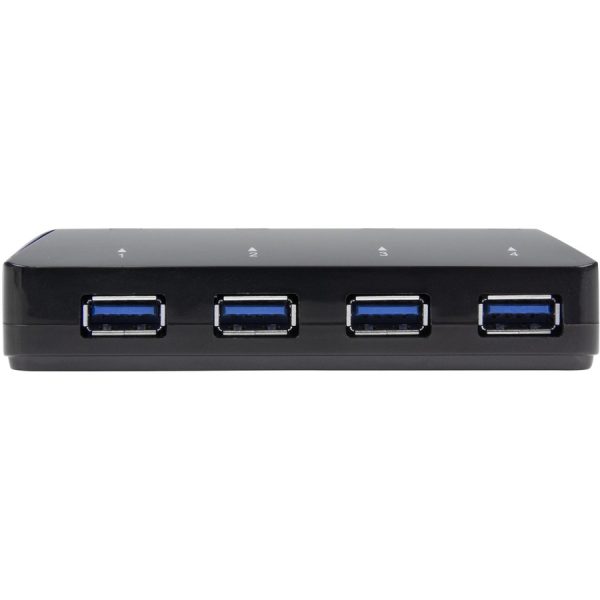 StarTech.com 4-Port USB 3.0 Hub plus Dedicated Charging Port - 5Gbps - 1 x 2.4A Port - Desktop USB Hub and Fast-Charging Station - Image 2