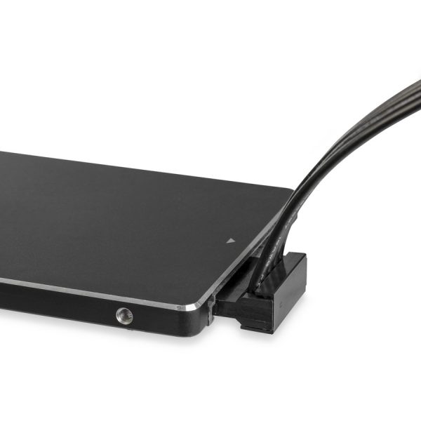 StarTech.com 4x SATA Power Splitter Adapter Cable - Image 4