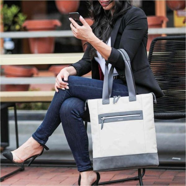 Targus Newport TBO00206GL Carrying Case (Tote) for 15" Notebook, Tablet, Accessories - Tan - Image 3