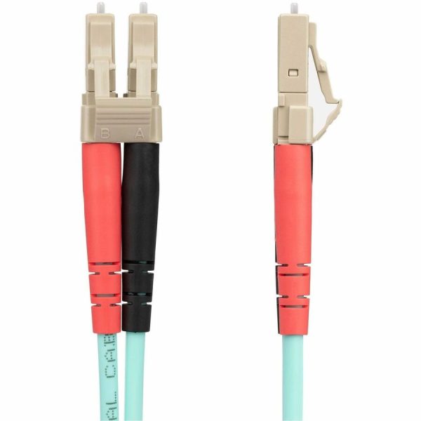StarTech.com 25m (82ft) LC/UPC to LC/UPC OM4 Multimode Fiber Optic Cable, 50/125µm, 100G, Low Insertion Loss, LSZH Fiber Jumper Cord - Image 2