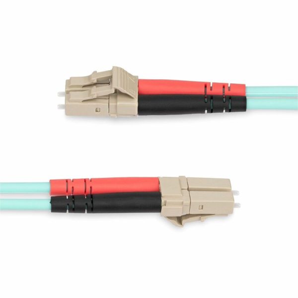 StarTech.com 25m (82ft) LC/UPC to LC/UPC OM4 Multimode Fiber Optic Cable, 50/125µm, 100G, Low Insertion Loss, LSZH Fiber Jumper Cord - Image 3