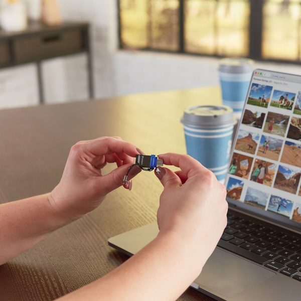 64GB Store 'n' Go Dual USB 3.2 Gen 1 Flash Drive for USB-C™ Devices - Blue - Image 10