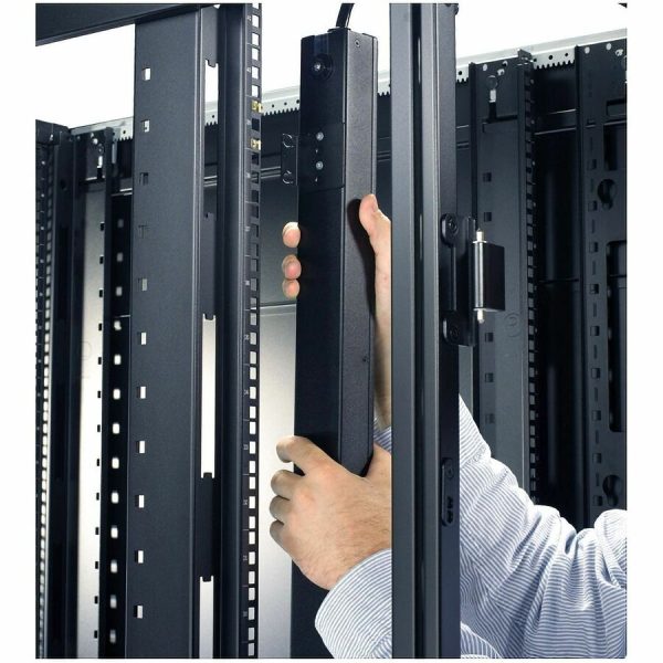 APC Basic Rack 1.92kVA PDU - Image 4