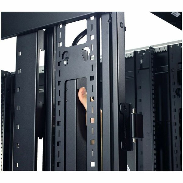 APC Basic Rack 1.92kVA PDU - Image 6