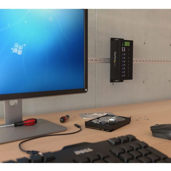 StarTech.com 7 Port Industrial USB 3.0 Hub with ESD - 5Gbps - Image 4