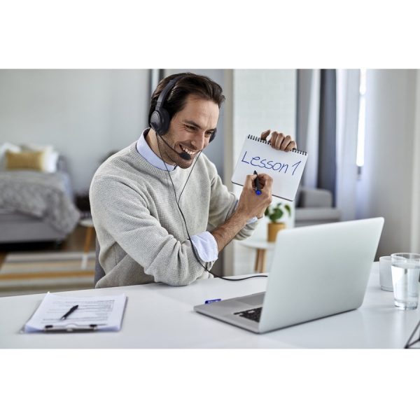 Kensington Classic Headset with Mic and Volume Control - Image 9