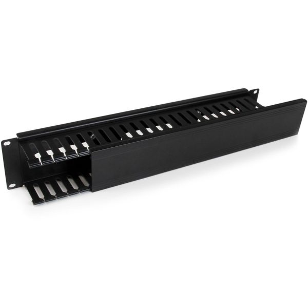 StarTech.com 2U Horizontal Finger Duct Rack Cable Management Panel with Cover - Image 2