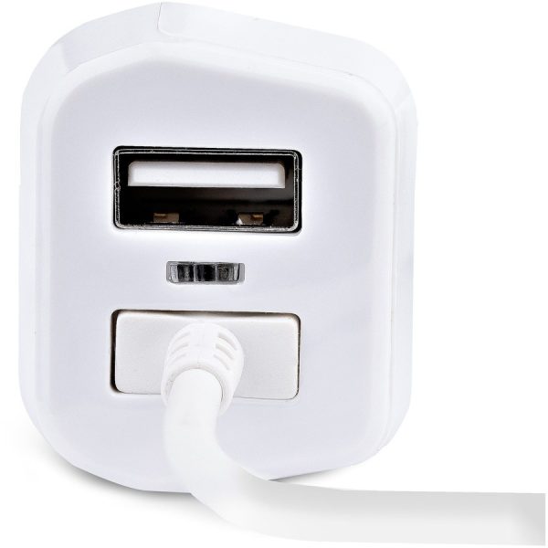 StarTech.com Lightning Car Charger with Coiled Cable, 1m Built-in Cable, 12W, White, 2 Port USB Car Charger Adapter, In Car iPhone Charger - Image 4