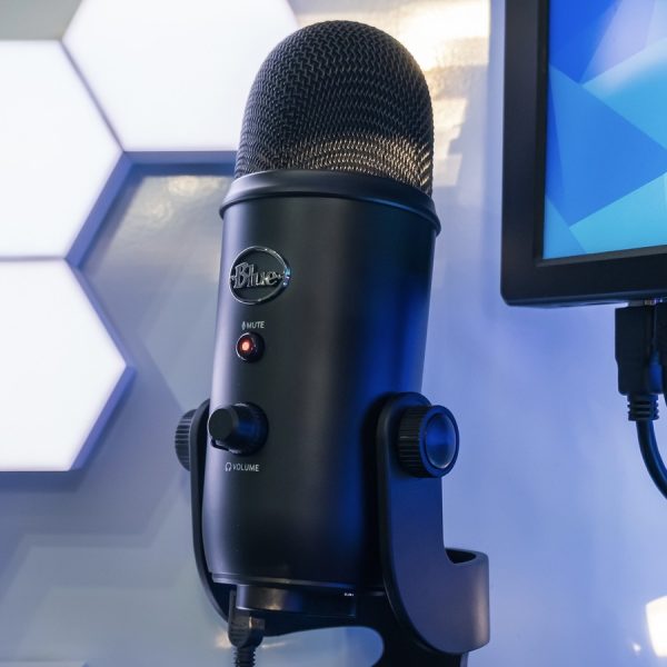 Blue Yeti Wired Condenser Microphone - Image 2
