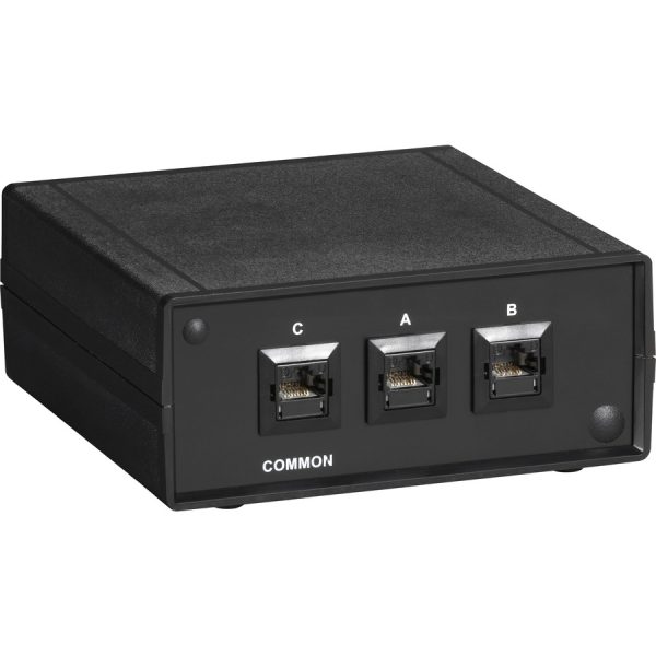 Black Box RJ45 2-to-1 CAT6 Ethernet 10G Manual Desktop Switch - Image 2
