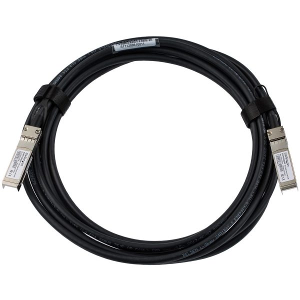 StarTech.com 5m SFP+ to SFP+ Direct Attach Cable for Juniper EX-SFP-10GE-DAC-5M - 10GbE SFP+ Copper DAC 10Gbps Passive Twinax - Image 2
