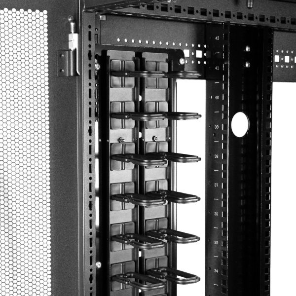 StarTech.com Vertical Cable Organizer with D-Ring Hooks - Vertical Cable Management Panel - 40U - 6 ft. - Image 6