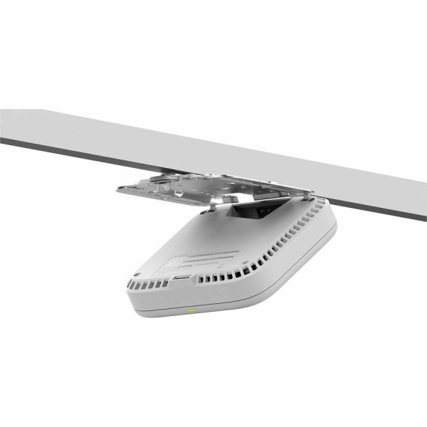 Netgear WBE710 Tri Band IEEE 802.11 a/b/g/n/ac/ax/be 9.40 Gbit/s Wireless Access Point - Image 4