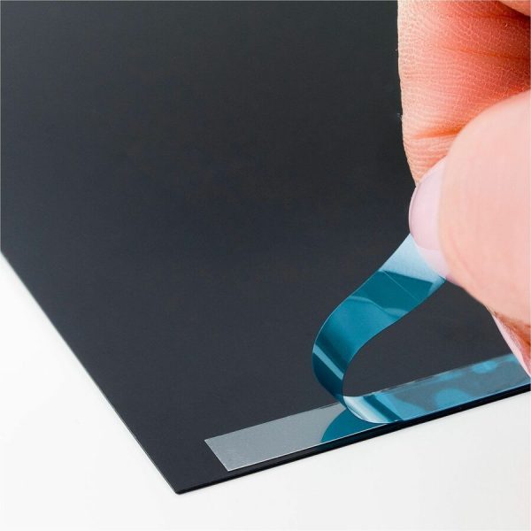 StarTech.com 12.5-inch 16:9 Touch Privacy Screen, Laptop Security Shield, Anti-Glare Blue Light Filter, Flip-Up - Image 5