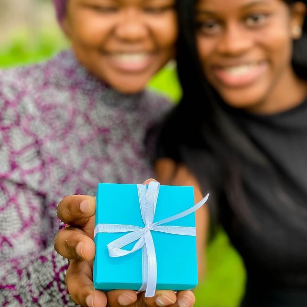 Anniversary Gift for Her & Him Romantic Present for Boyfriend Girlfriend Custom Message I Love You Gifts to Wife Husband (Key   You Hold the Key to My Heart in Teal Blue Box) - Image 4