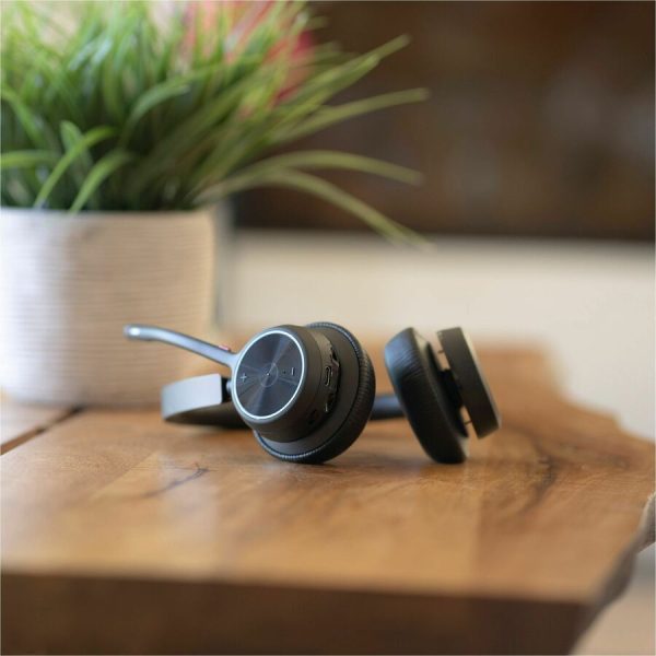 Poly Voyager 4320 USB-C Headset + BT700 Dongle - Image 8