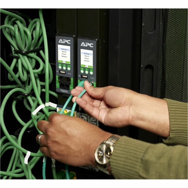 APC by Schneider Electric NetShelter 48-Outlets PDU - Image 7