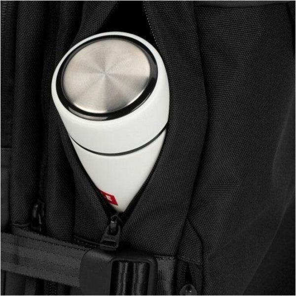 Incase A.R.C. Carrying Case (Backpack) for 16" Apple Travel - Black - Image 9