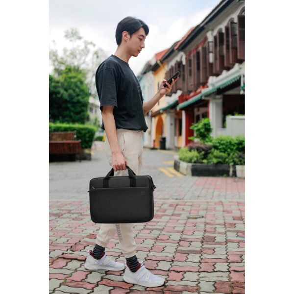 Dell EcoLoop Pro Carrying Case (Briefcase) for 16" Notebook - Black - Image 9
