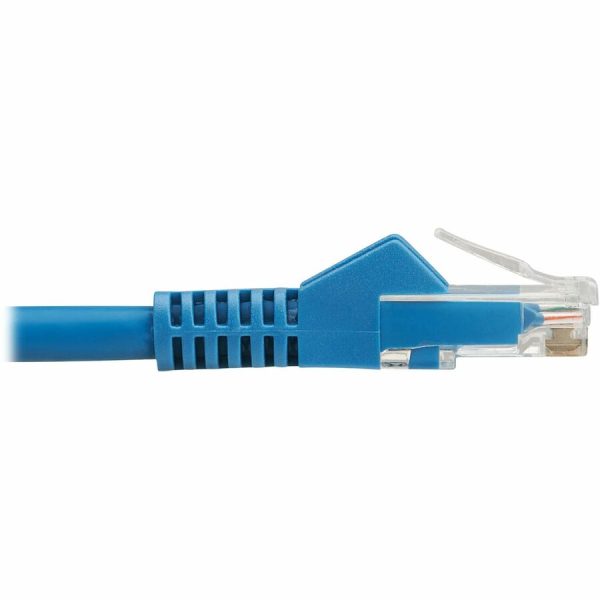 Eaton Tripp Lite Series Cat6 Gigabit Snagless Molded UTP Ethernet Cable (RJ45 M/M), PoE, LSZH, Blue, 0.5 m (1.6 ft.) - Image 4
