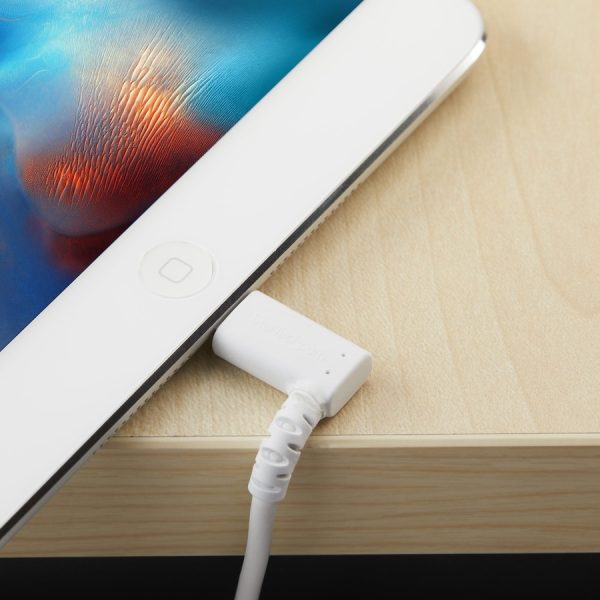 StarTech.com 1m USB A to Lightning Cable iPhone iPad Durable Right Angled 90 Degree White Charger Cord w/Aramid Fiber Apple MFI Certified - Image 4