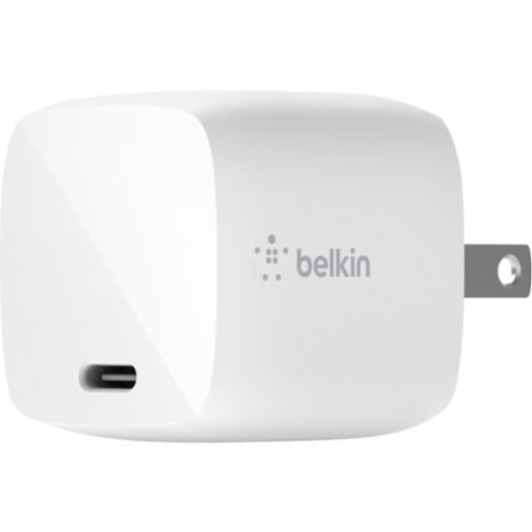 Belkin BoostCharge 30W USB-C GaN Wall Charger (USB-C Cable included) - Power Adapter - Image 3