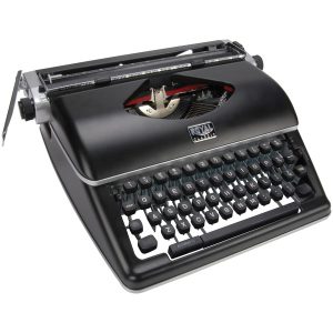 Royal 79104P 7910 Classic Manual Typewriter (Black)